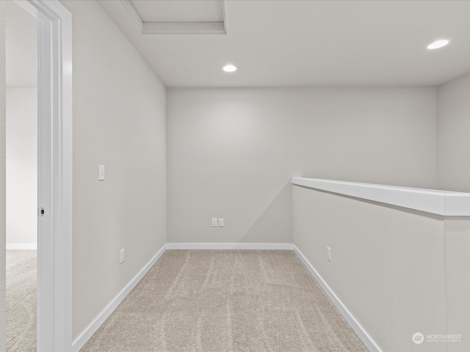 20713 42nd Avenue Southeast, Unit A Bothell, WA 98021 - Photo 28 of 32 a view of room