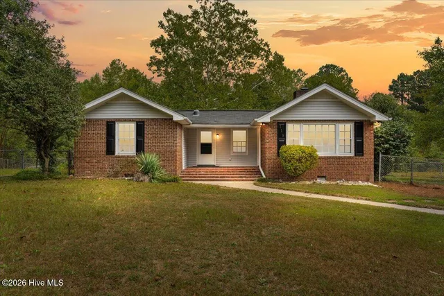 $369,000 | 119 Bluebird Lane, West End, NC 27376