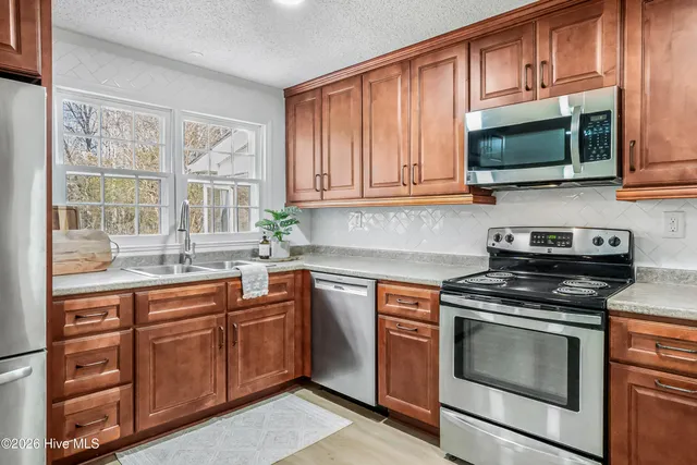 $369,000 | 119 Bluebird Lane, West End, NC 27376