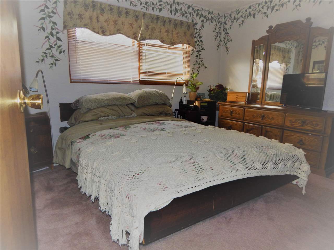 11205 Edison Road Osceola, IN 46561 - Photo 7 of 17 Gallery Image 7