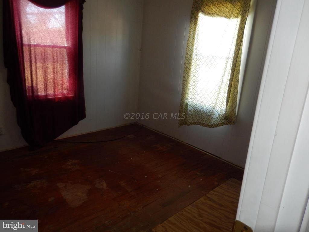 26644 Old State Road Crisfield, MD 21817 - Photo 5 of 8 Gallery Image 5