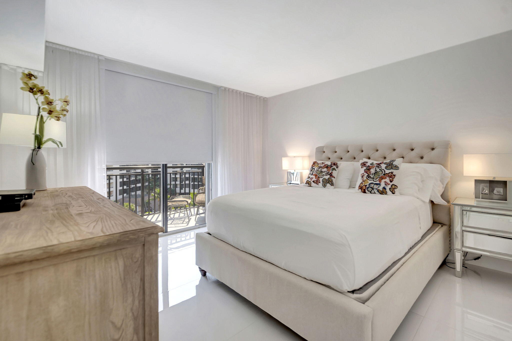 540 Brickell Key Drive, Unit 919 Miami, FL 33131 - Photo 10 of 42 Primary Suite