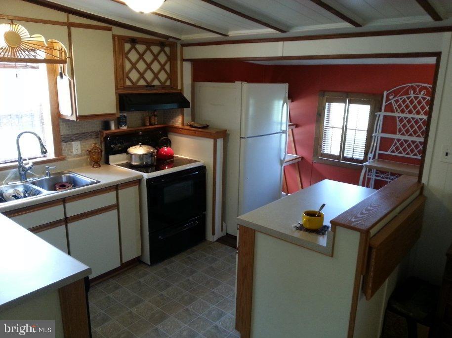 85 Chestnut Grove Road Shippensburg, PA 17257 - Photo 13 of 45 Gallery Image 13