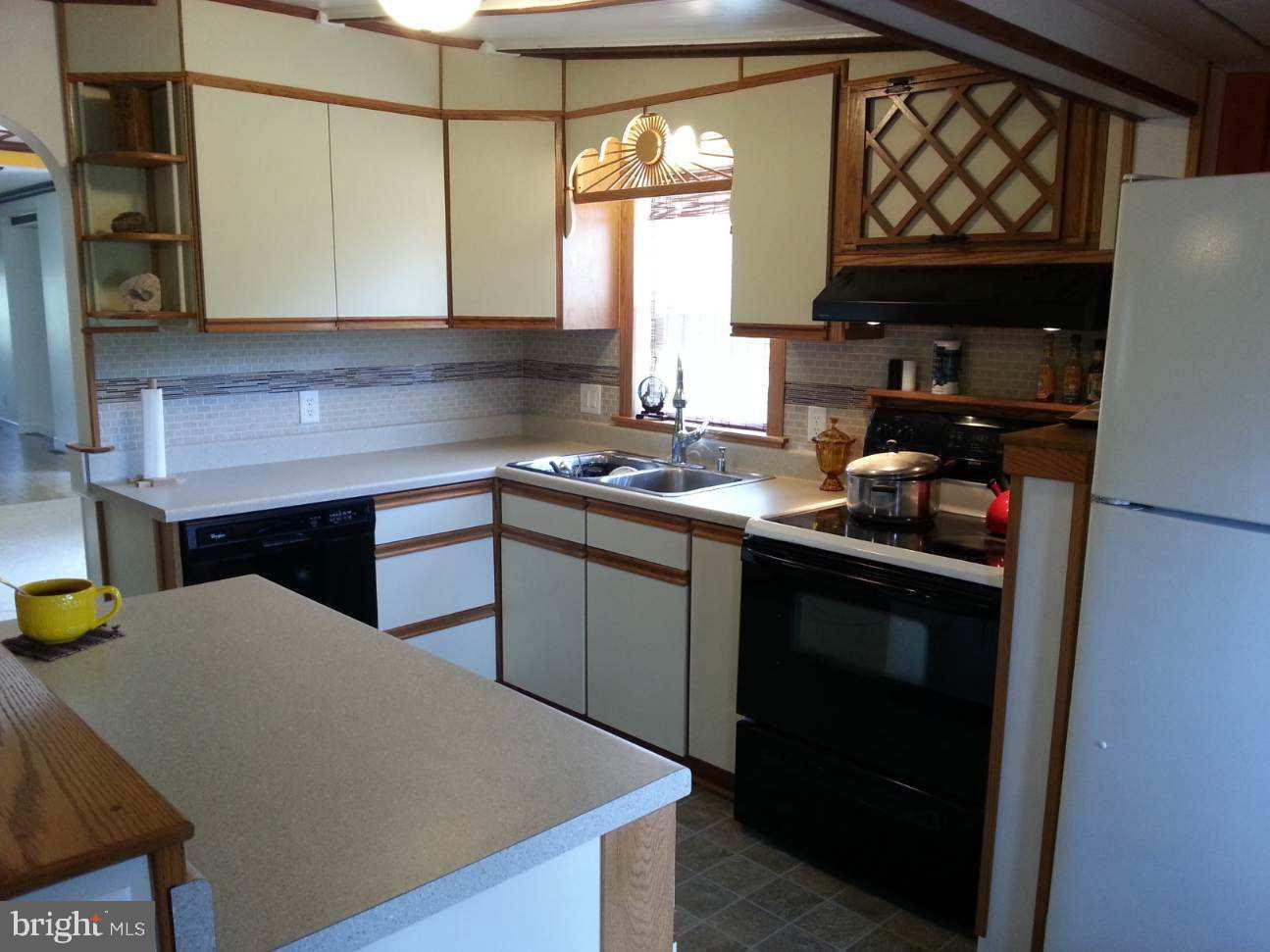 85 Chestnut Grove Road Shippensburg, PA 17257 - Photo 14 of 45 Gallery Image 14