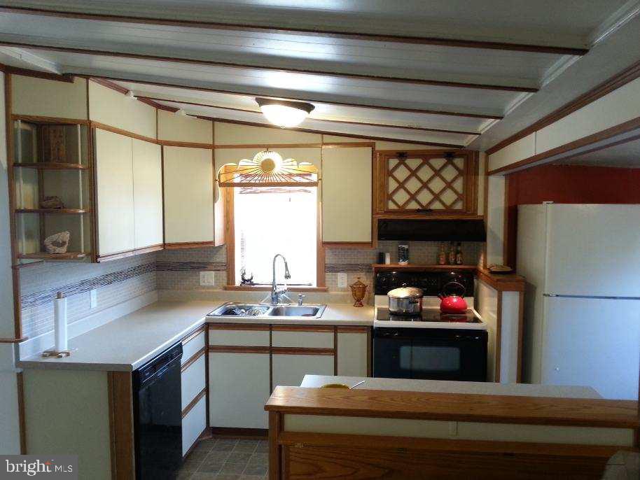 85 Chestnut Grove Road Shippensburg, PA 17257 - Photo 15 of 45 Gallery Image 15