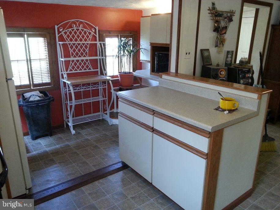 85 Chestnut Grove Road Shippensburg, PA 17257 - Photo 16 of 45 Gallery Image 16