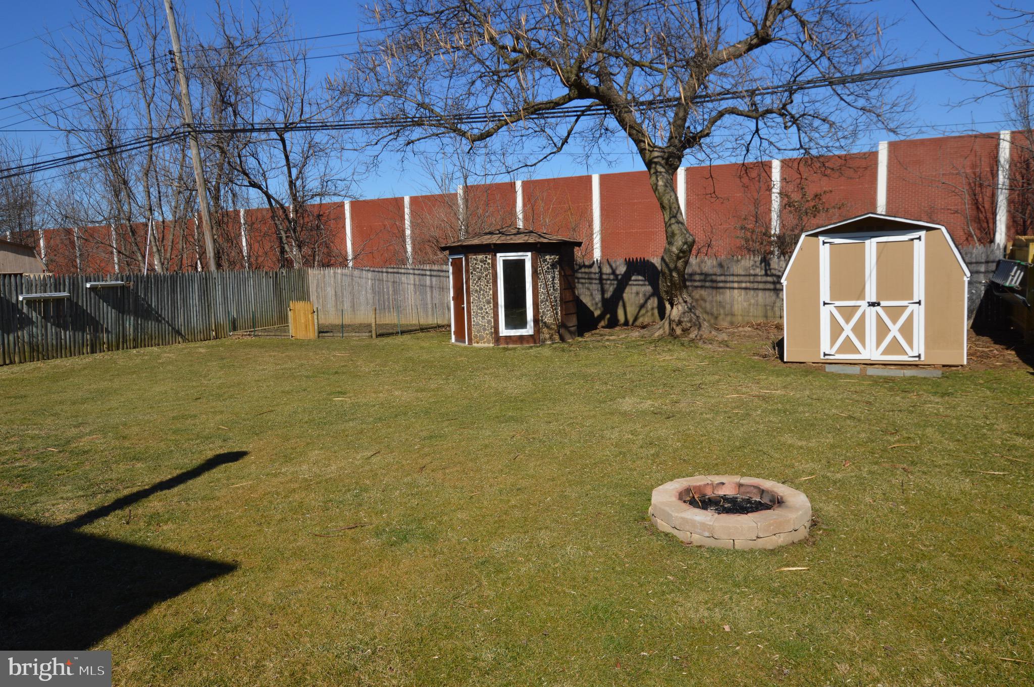 412 Bluebuff Road King of Prussia, PA 19406 - Photo 7 of 40 Rear Yard