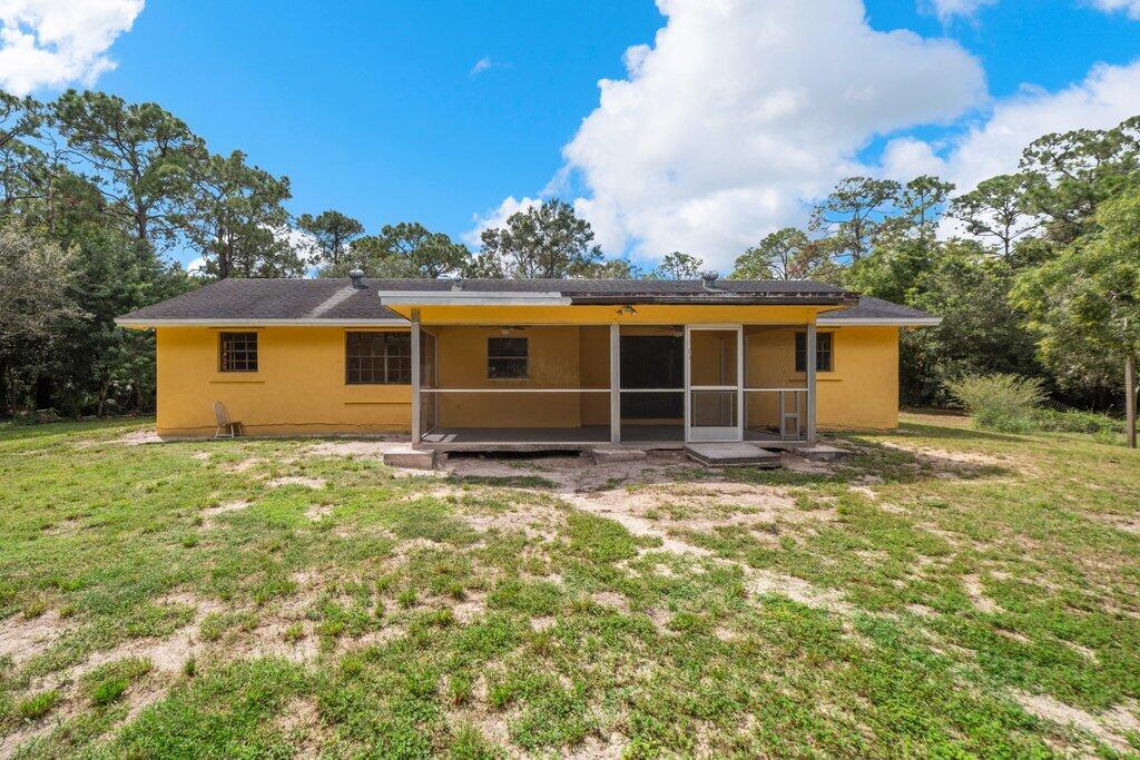2812 F Road Loxahatchee, FL 33470 - Photo 20 of 25 back of home