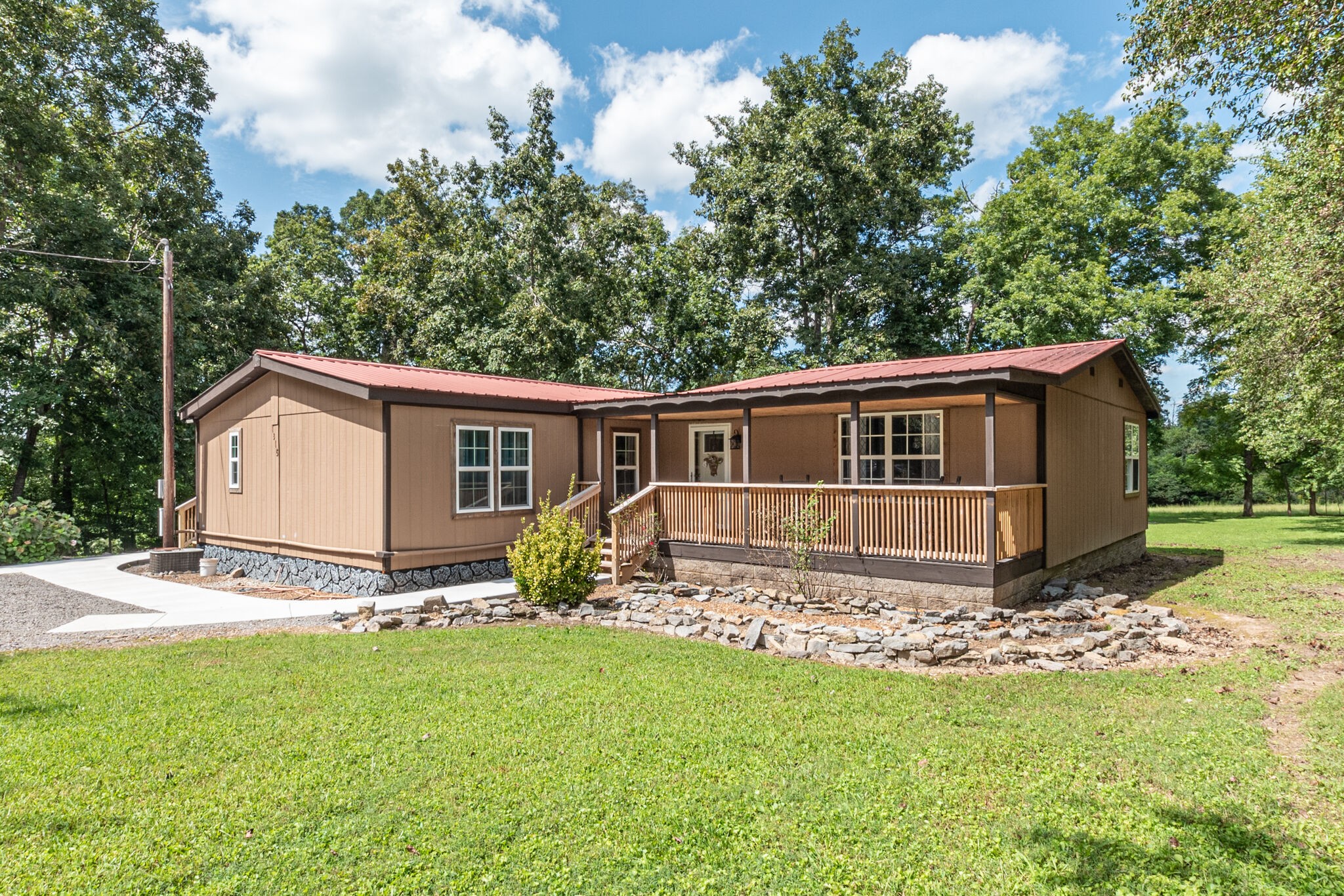 1315 Haley Road Smithville, TN 37166 - Photo 1 of 34 Gallery Image 1