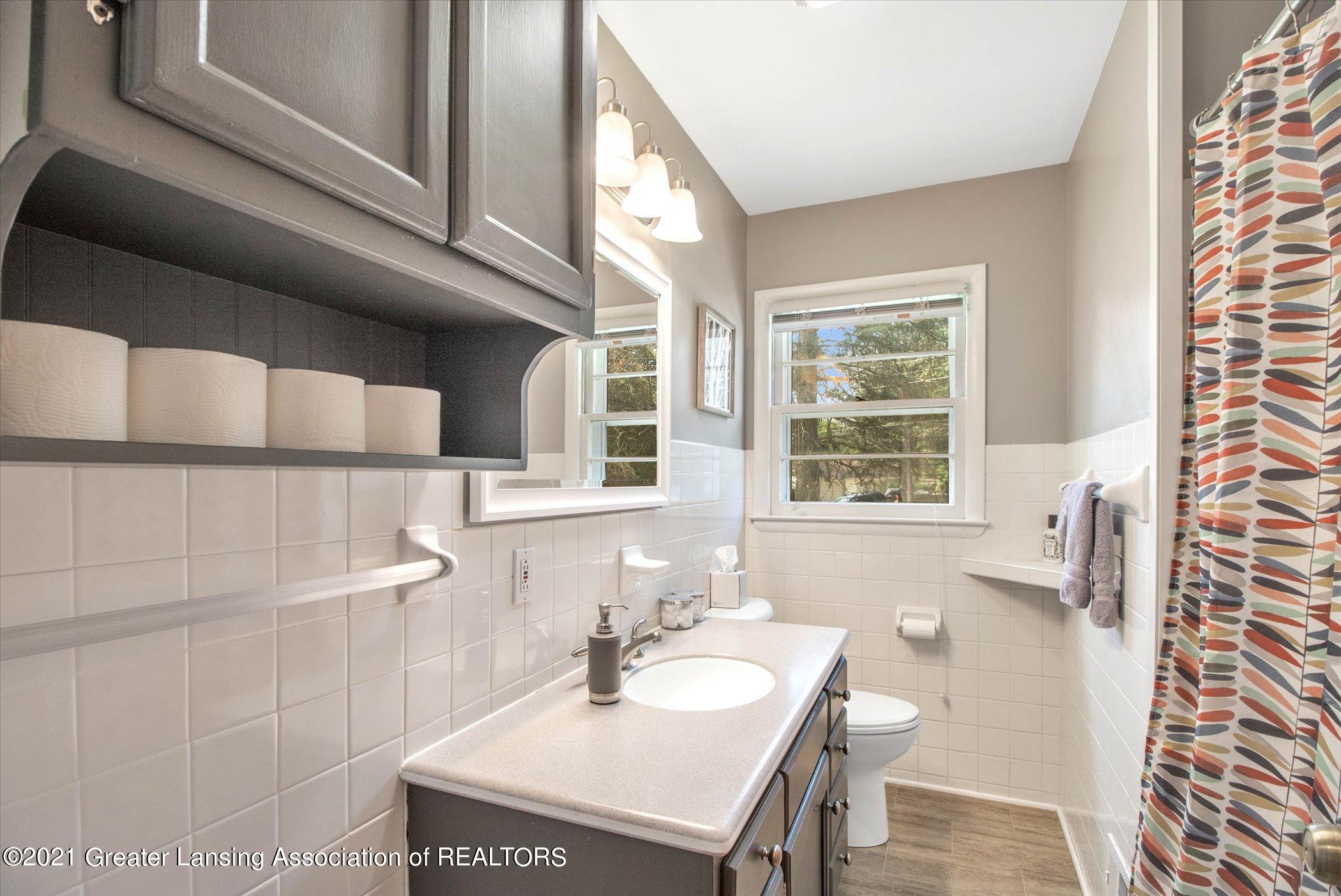 12691 Rambler Road Dewitt, MI 48820 - Photo 15 of 31 1st Floor full bath