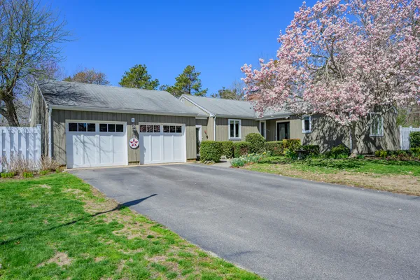 $1,395,000 | 55 Tonela Lane, Barnstable, MA 02630