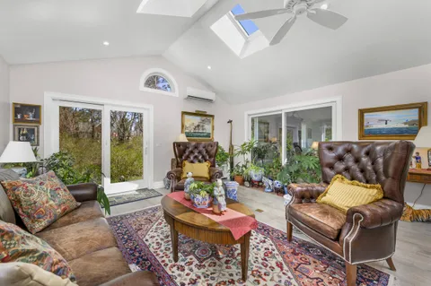 $1,395,000 | 55 Tonela Lane, Barnstable, MA 02630