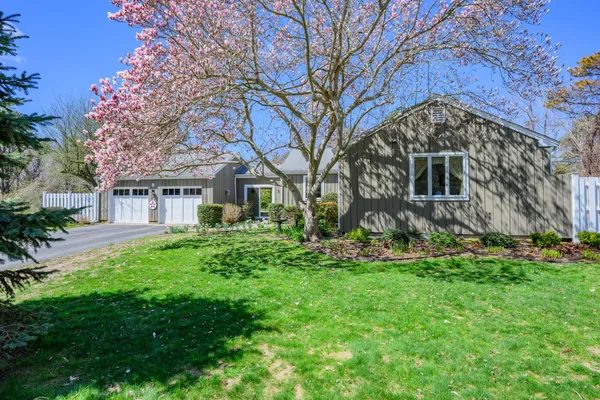$1,395,000 | 55 Tonela Lane, Barnstable, MA 02630