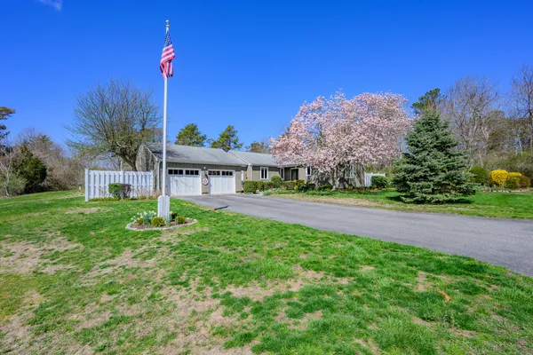 $1,395,000 | 55 Tonela Lane, Barnstable, MA 02630