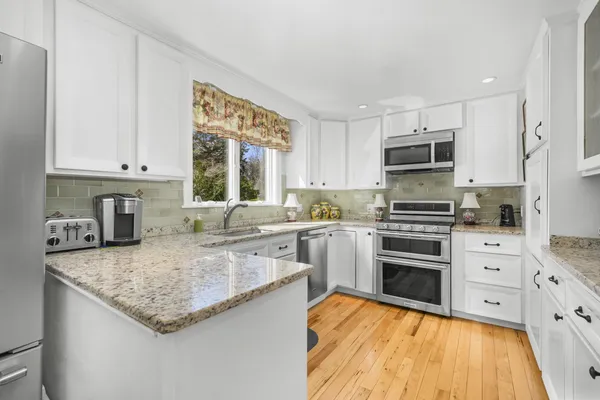 $1,395,000 | 55 Tonela Lane, Barnstable, MA 02630