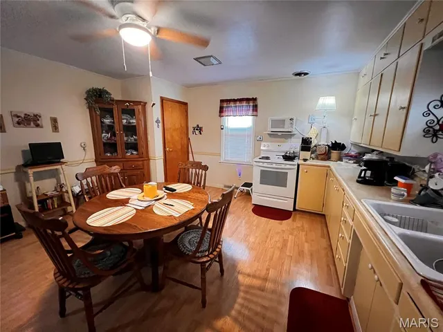 $140,000 | 12816 Clara Street, Carlyle, IL 62231