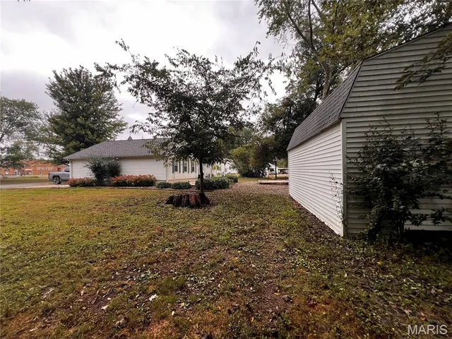 $140,000 | 12816 Clara Street, Carlyle, IL 62231