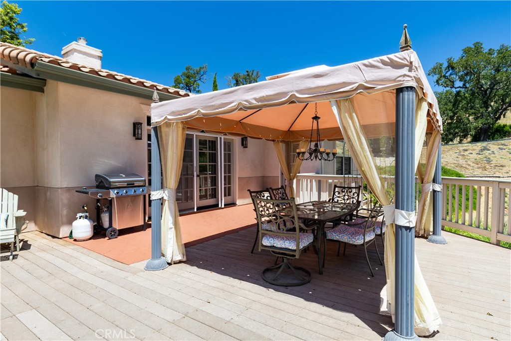 9905 Corriente Road Atascadero, CA 93422 - Photo 36 of 53