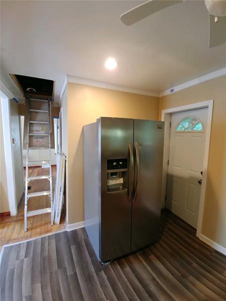 1201 Hope Hollow Road Pittsburgh, PA 15220 - Photo 4 of 14 Gallery Image 4