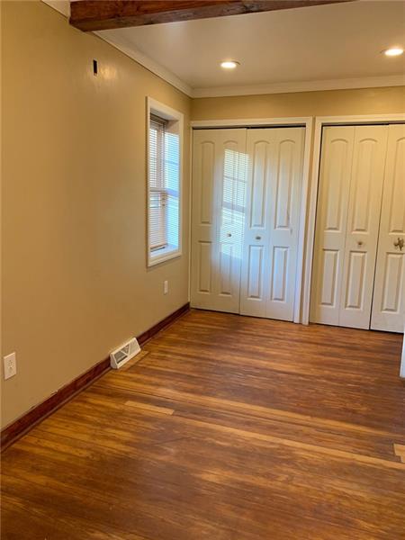 1201 Hope Hollow Road Pittsburgh, PA 15220 - Photo 6 of 14 Gallery Image 6