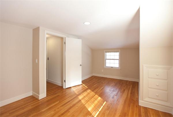 18 Oldham Road Westborough, MA 01581 - Photo 13 of 30 Gallery Image 13