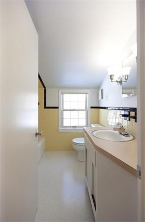 18 Oldham Road Westborough, MA 01581 - Photo 14 of 30 Gallery Image 14