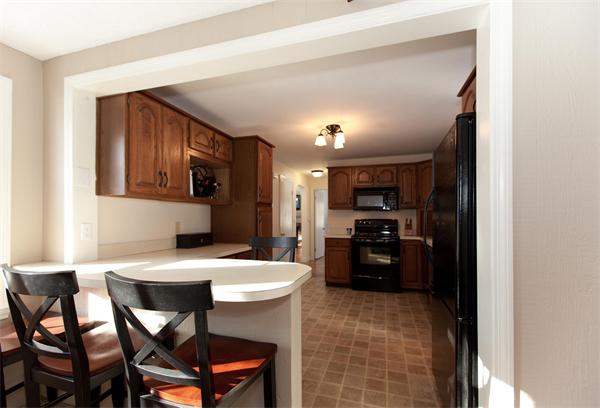 18 Oldham Road Westborough, MA 01581 - Photo 3 of 30 Gallery Image 3
