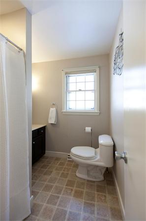 18 Oldham Road Westborough, MA 01581 - Photo 7 of 30 Gallery Image 7