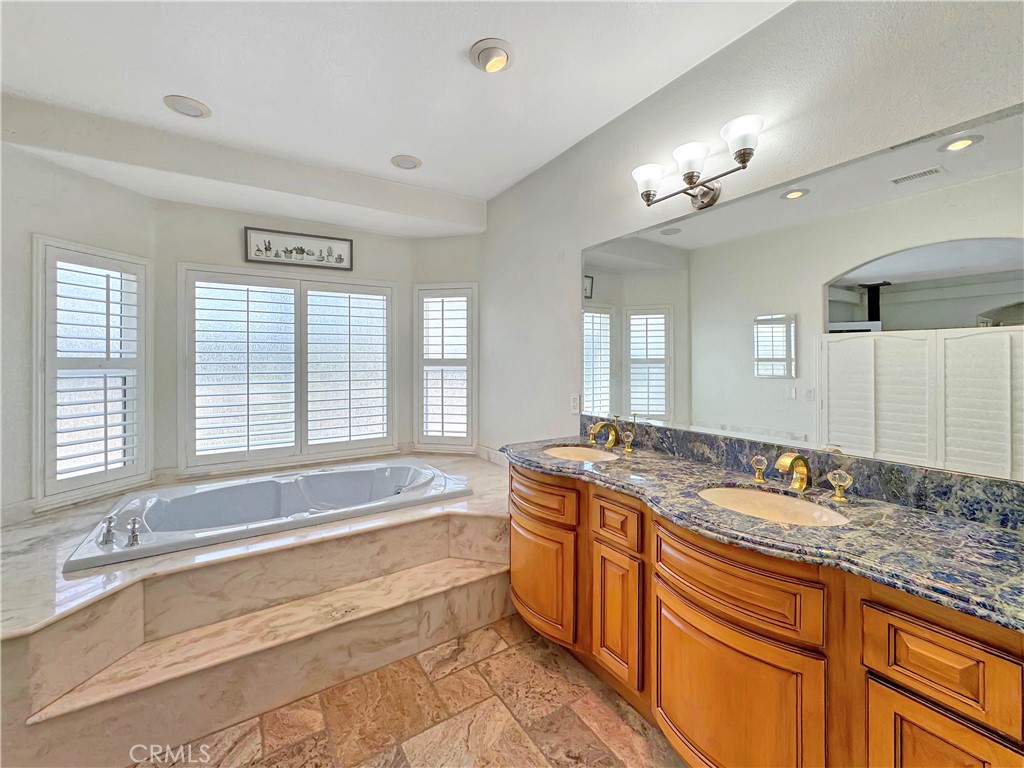 875 Clark Street Riverside, CA 92501 - Photo 32 of 56