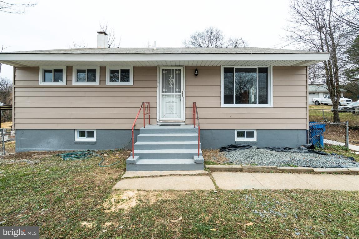 9102 Wallace Road Lanham, MD 20706 - Photo 1 of 25 Exterior (Front)