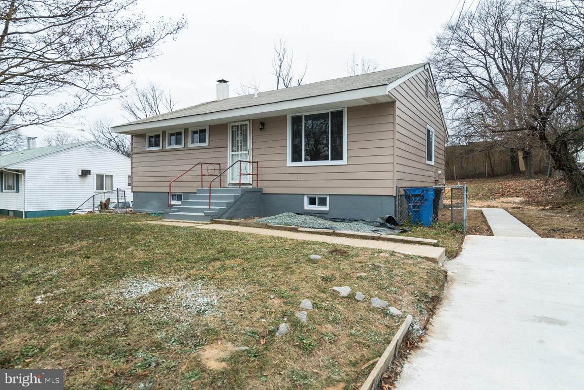 9102 Wallace Road Lanham, MD 20706 - Photo 2 of 25 Exterior (Front)
