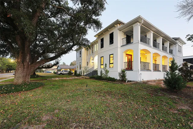 $1,995,000 | 4839 Jason Street, Houston, TX 77096