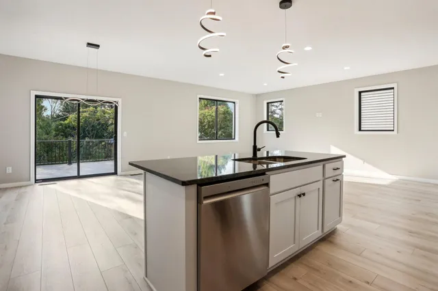 $3,200 | 4093 Isaac Court, Vadnais Heights, MN 55127