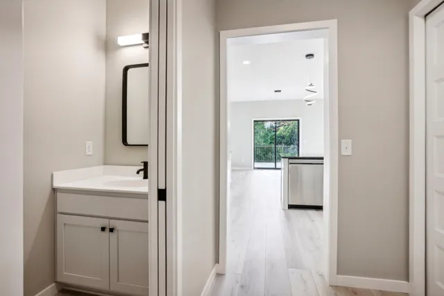 $3,200 | 4093 Isaac Court, Vadnais Heights, MN 55127