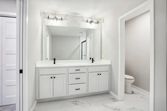 $3,200 | 4093 Isaac Court, Vadnais Heights, MN 55127