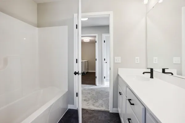 $3,200 | 4093 Isaac Court, Vadnais Heights, MN 55127