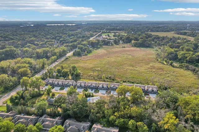 $3,200 | 4093 Isaac Court, Vadnais Heights, MN 55127