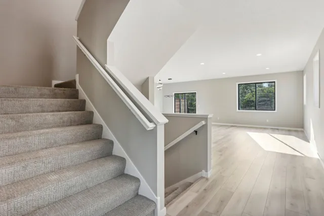 $3,200 | 4093 Isaac Court, Vadnais Heights, MN 55127