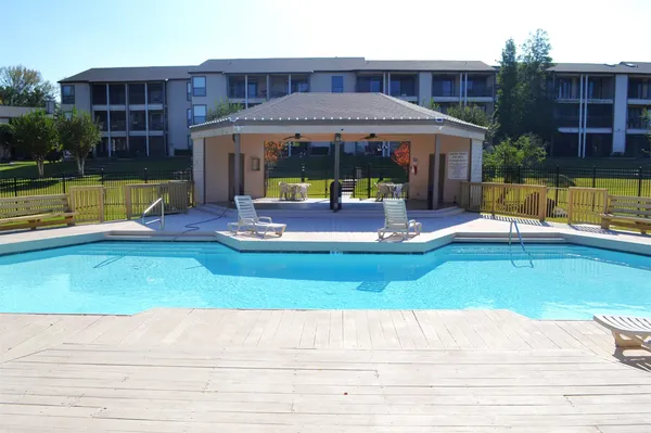 $215,000 | 102 Lakeview Terrace, Unit D, Conroe, TX 77356