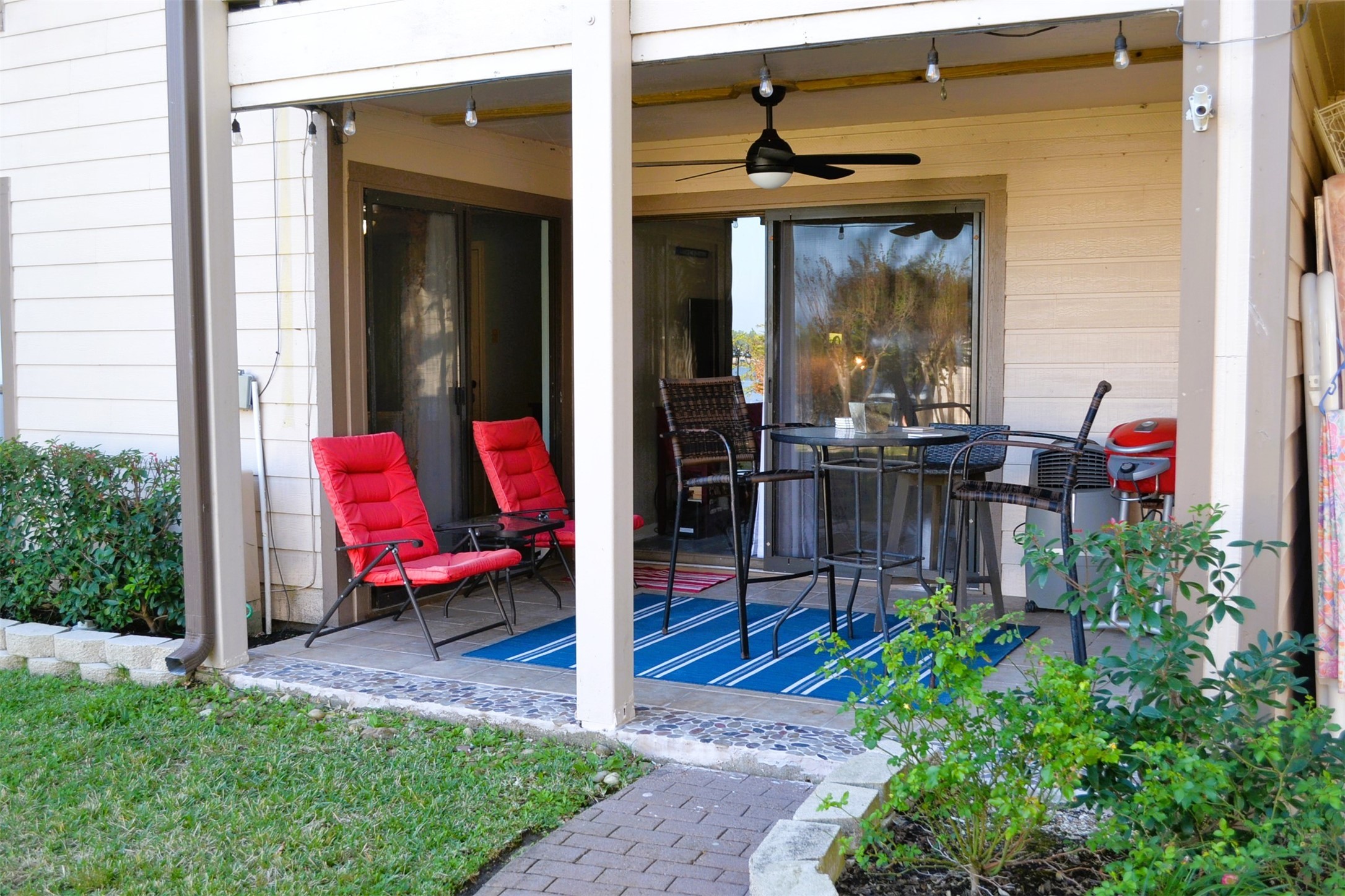 102 Lakeview Terrace, Unit D Conroe, TX 77356 - Photo 31 of 44