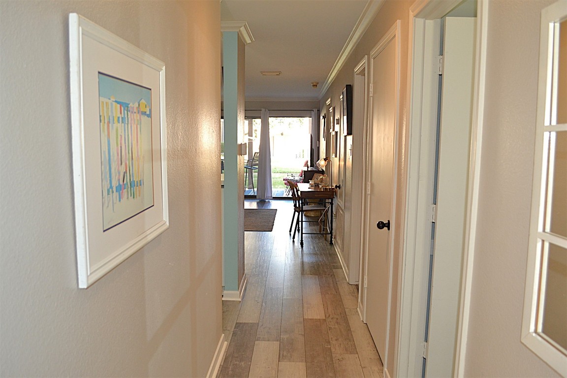 102 Lakeview Terrace, Unit D Conroe, TX 77356 - Photo 42 of 42 Entrance