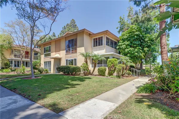 $239,000 | 212 Avenida Majorca, Unit D, Laguna Woods, CA 92637