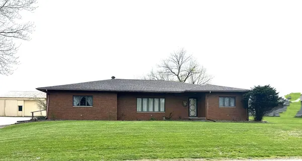 $299,000 | 5660 East 400 North, Monticello, IN 47960