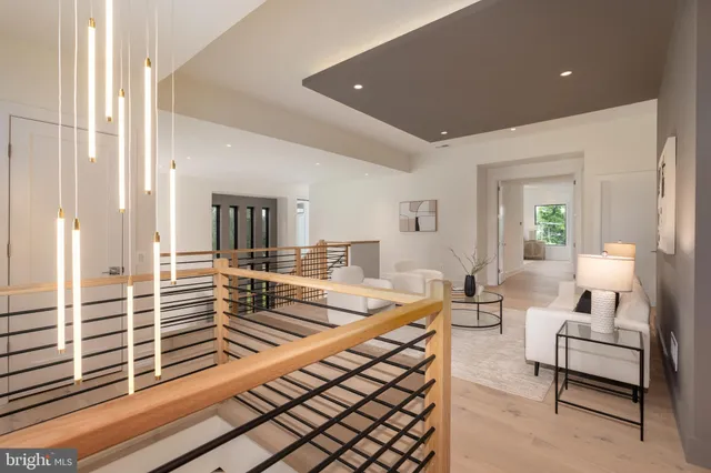 $3,485,000 | 104 Mashie Court Southeast, Vienna, VA 22180