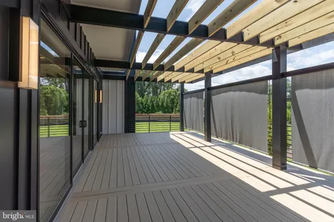 $3,485,000 | 104 Mashie Court Southeast, Vienna, VA 22180