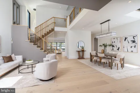 $3,485,000 | 104 Mashie Court Southeast, Vienna, VA 22180