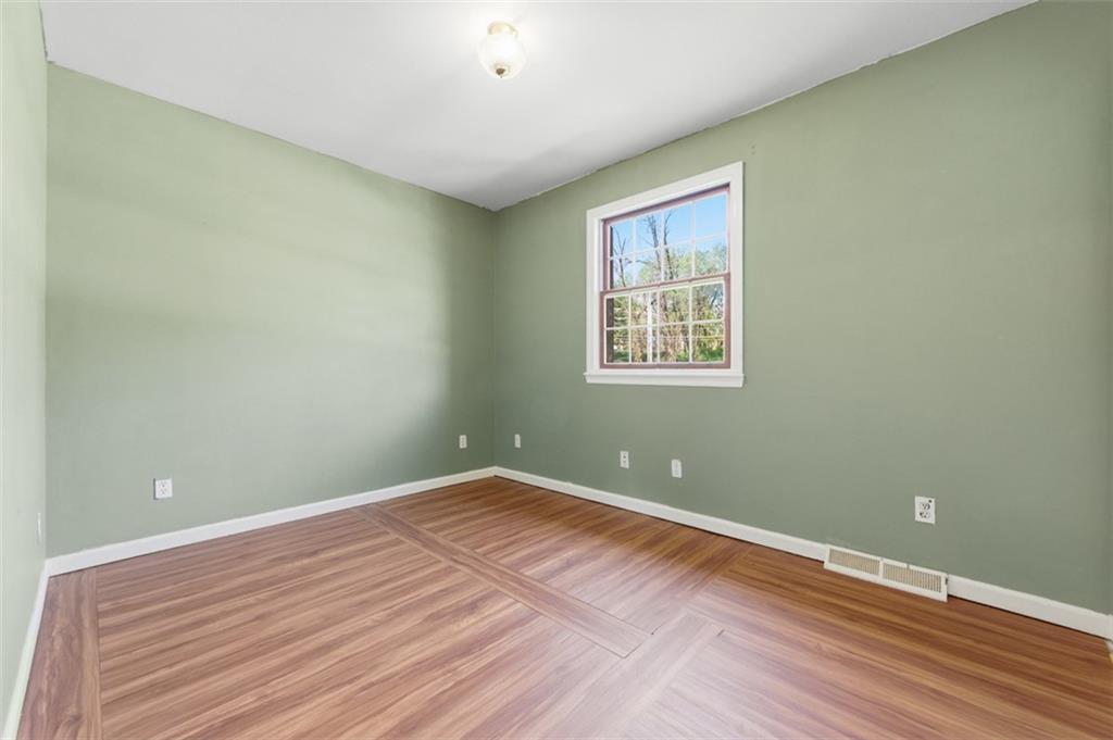 2346 Nicholson Road Sewickley, PA 15143 - Photo 15 of 42