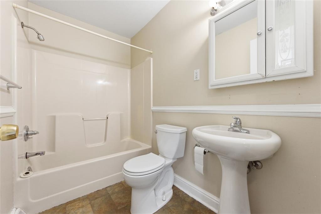 2346 Nicholson Road Sewickley, PA 15143 - Photo 24 of 42
