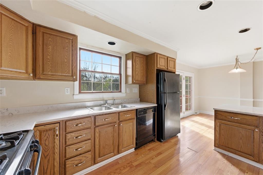 2346 Nicholson Road Sewickley, PA 15143 - Photo 27 of 42