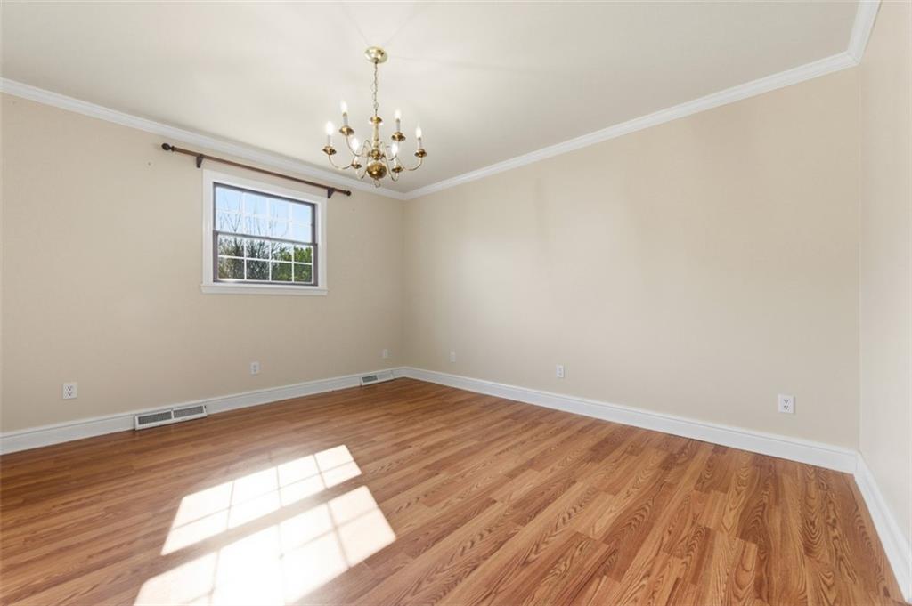 2346 Nicholson Road Sewickley, PA 15143 - Photo 7 of 42
